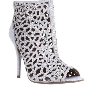 Zigi Soho Shoes Zigi Soho Drift Caged Bootie Size 9